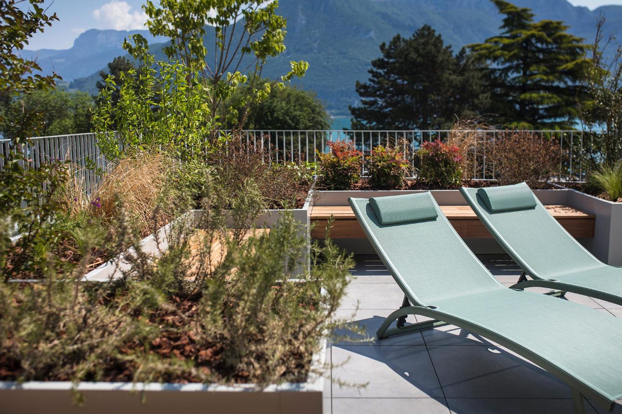 Prestige Double or Twin Room with Terrace Lake View