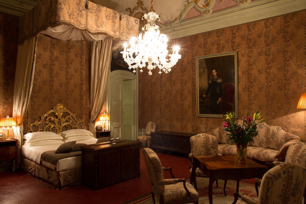 Luxury Suite (Castle) photo 2