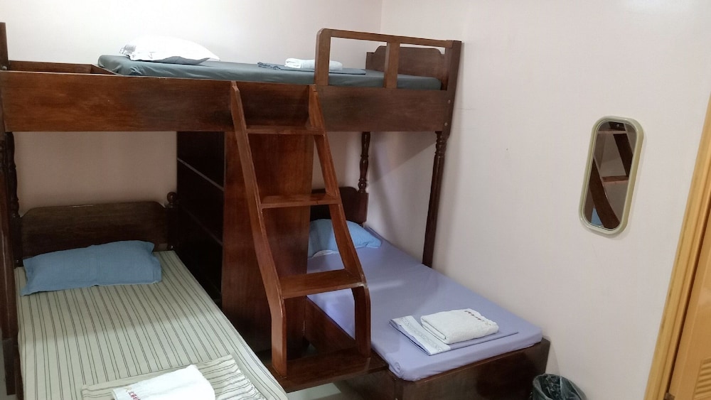 Standard Triple Room, 1 Bedroom, Non Smoking photo 1