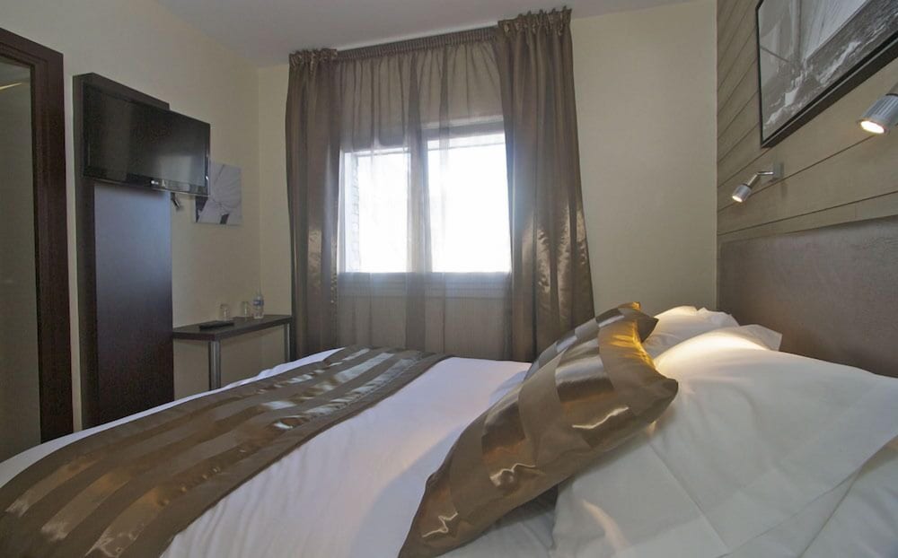 Comfort Quadruple Room, Harbor View