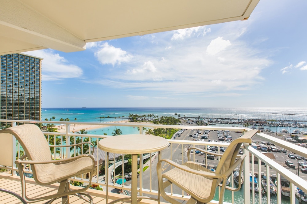 Ilikai Tower 943 Condo - Walk to the Beach, Shops & Restaurants! by RedAwning: Condo, 2 Bedrooms photo
