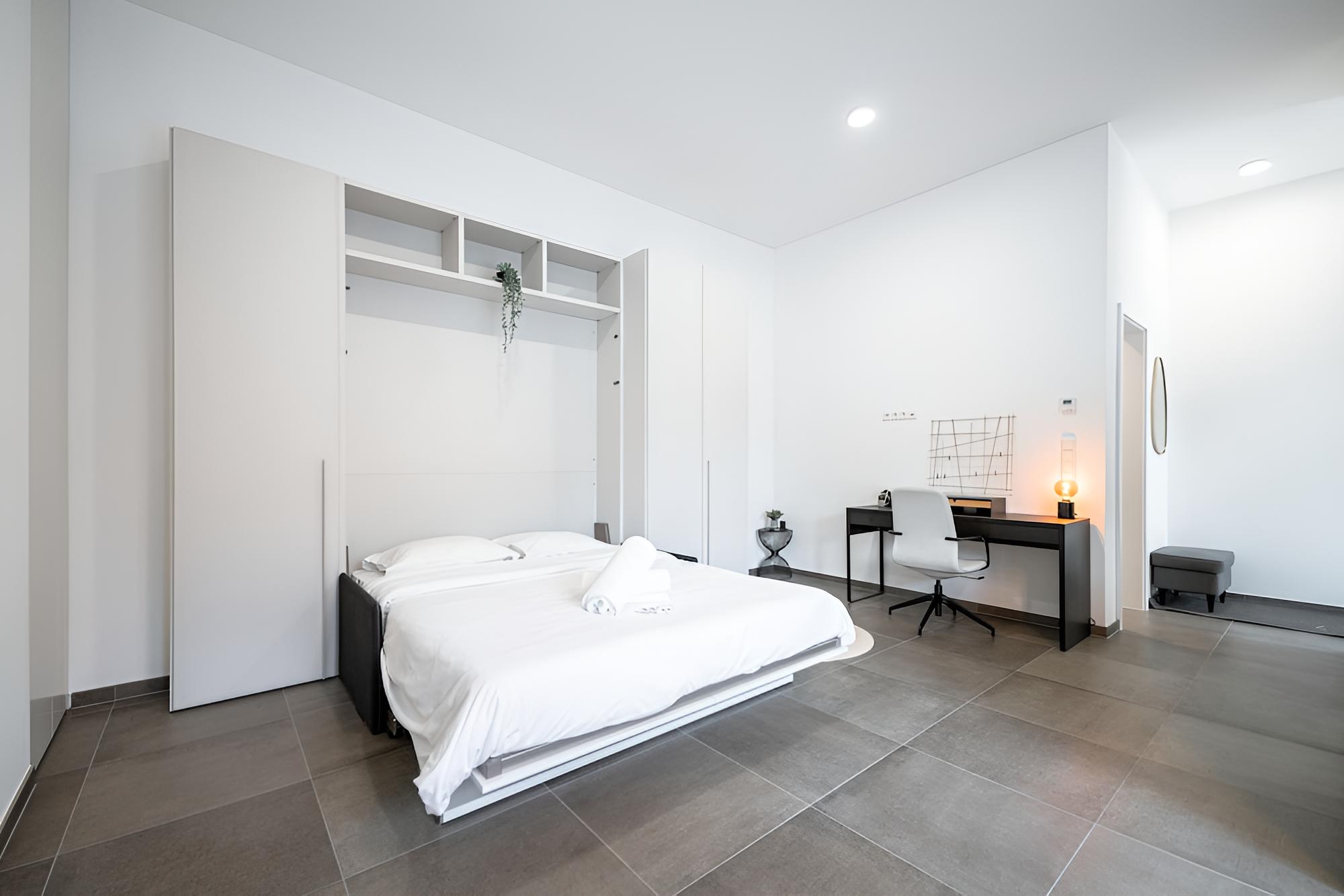 Apartment photo 1