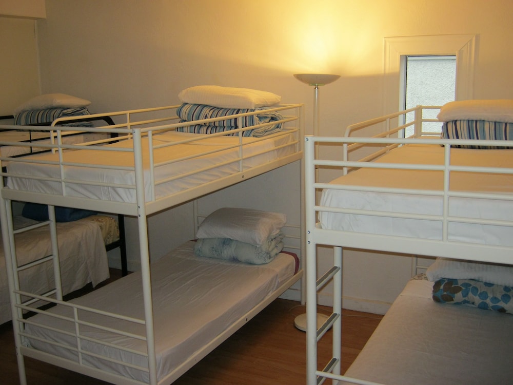 Shared Dorm - 16 Beds photo 1