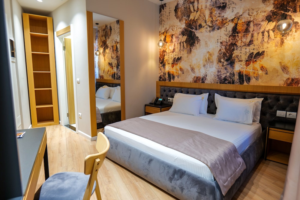 Deluxe Double Room, Balcony photo 1