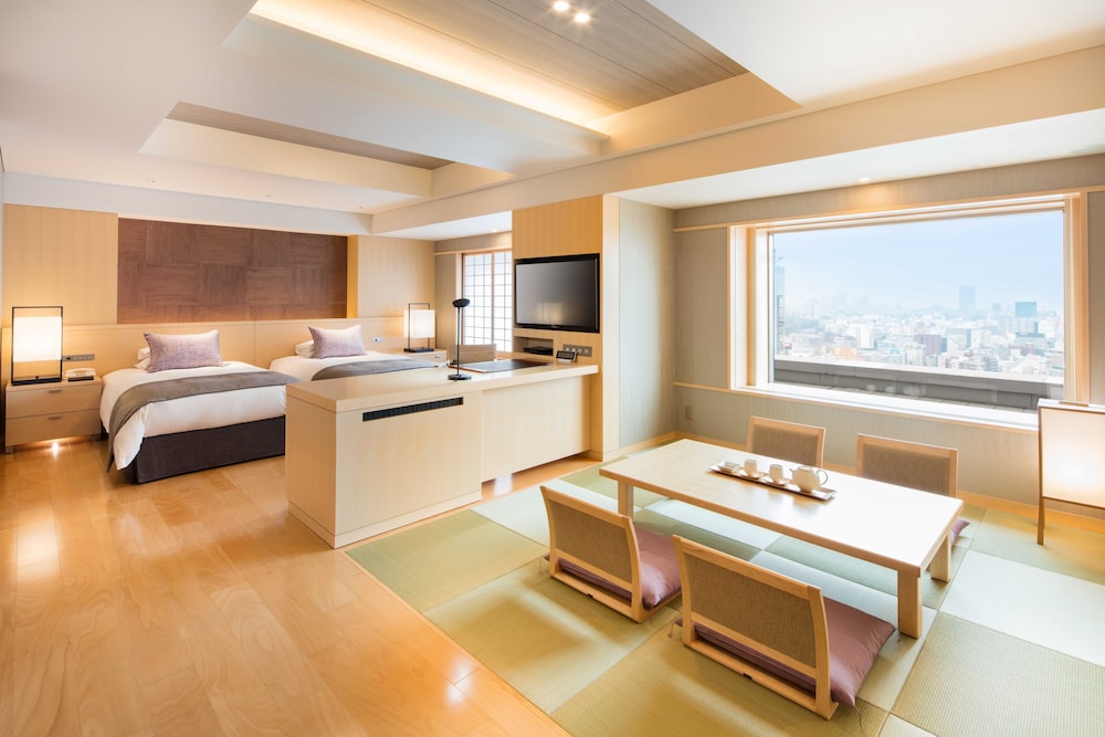 Japanese Suite with Lounge Access, Non Smoking