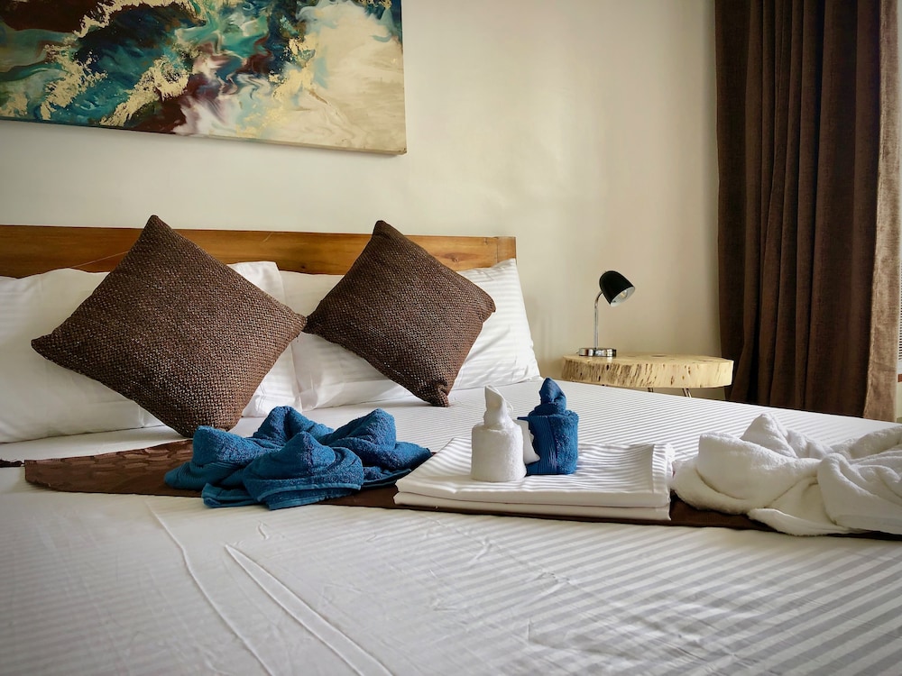 Deluxe Room, Sea View photo 2