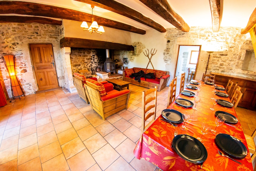 Family House photo 2