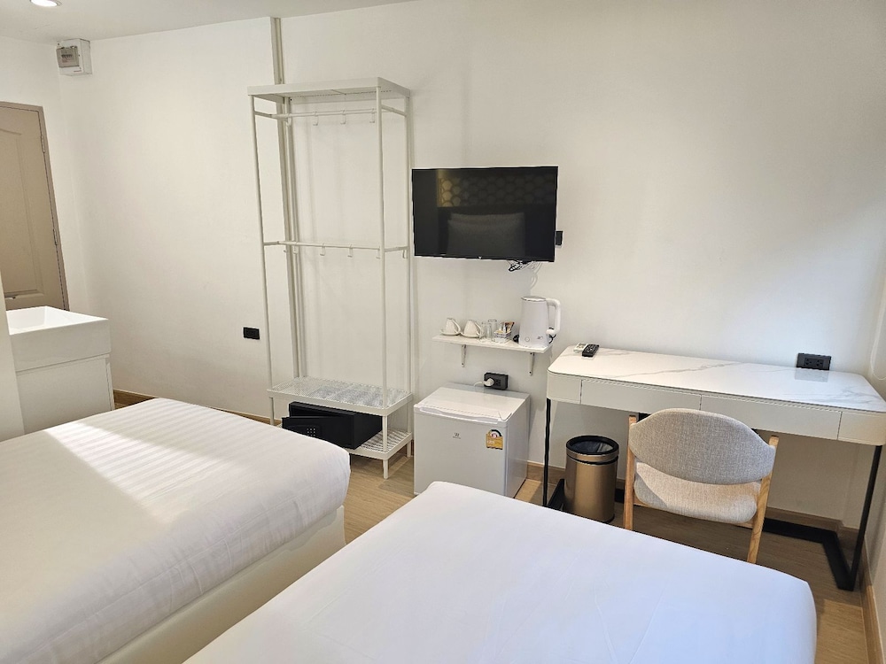 Superior Twin Room photo 2