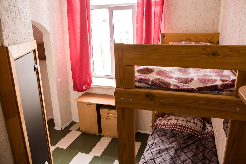Shared Dormitory (1 bed in 6-bed female dorm) photo 3