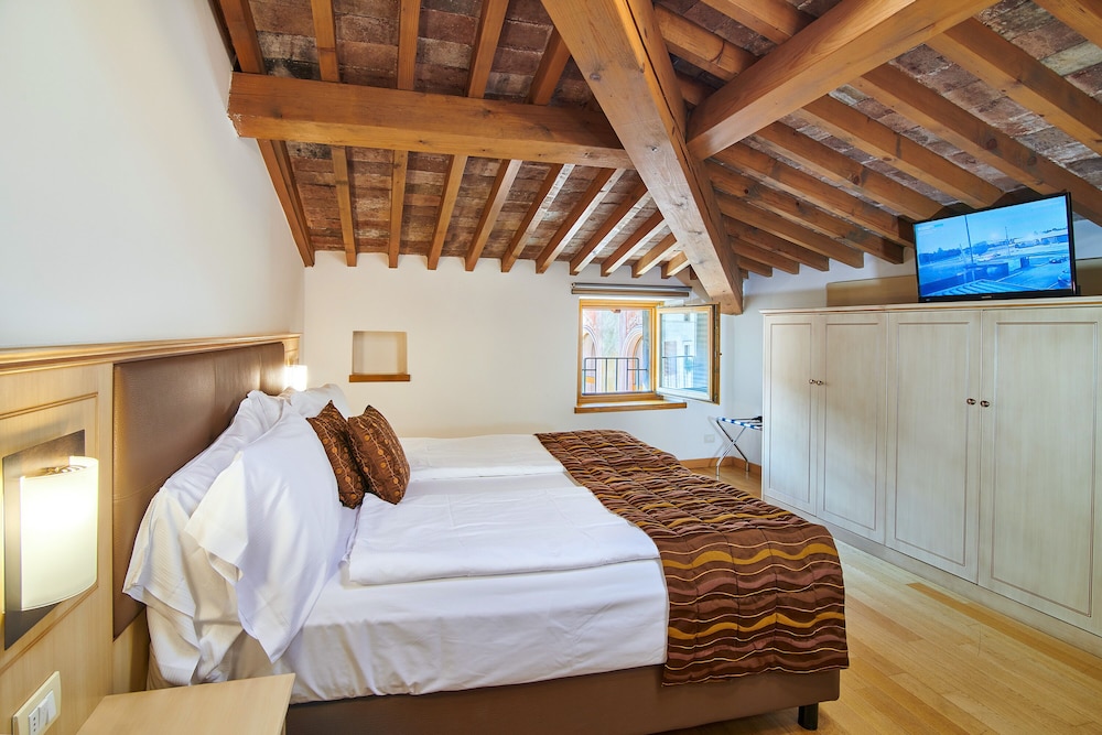 Attic Suite