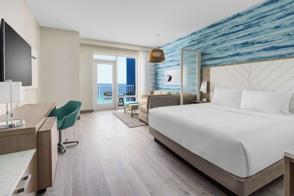 Suite, 1 Bedroom, Balcony (Gulf View, High Floor) - Photo 9