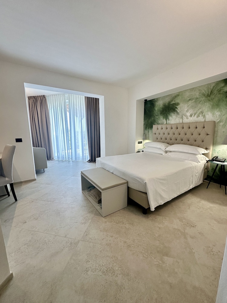 Junior Room, Sea View, Ground Floor photo 1
