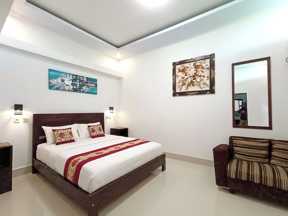Deluxe Double Room - Photo 14