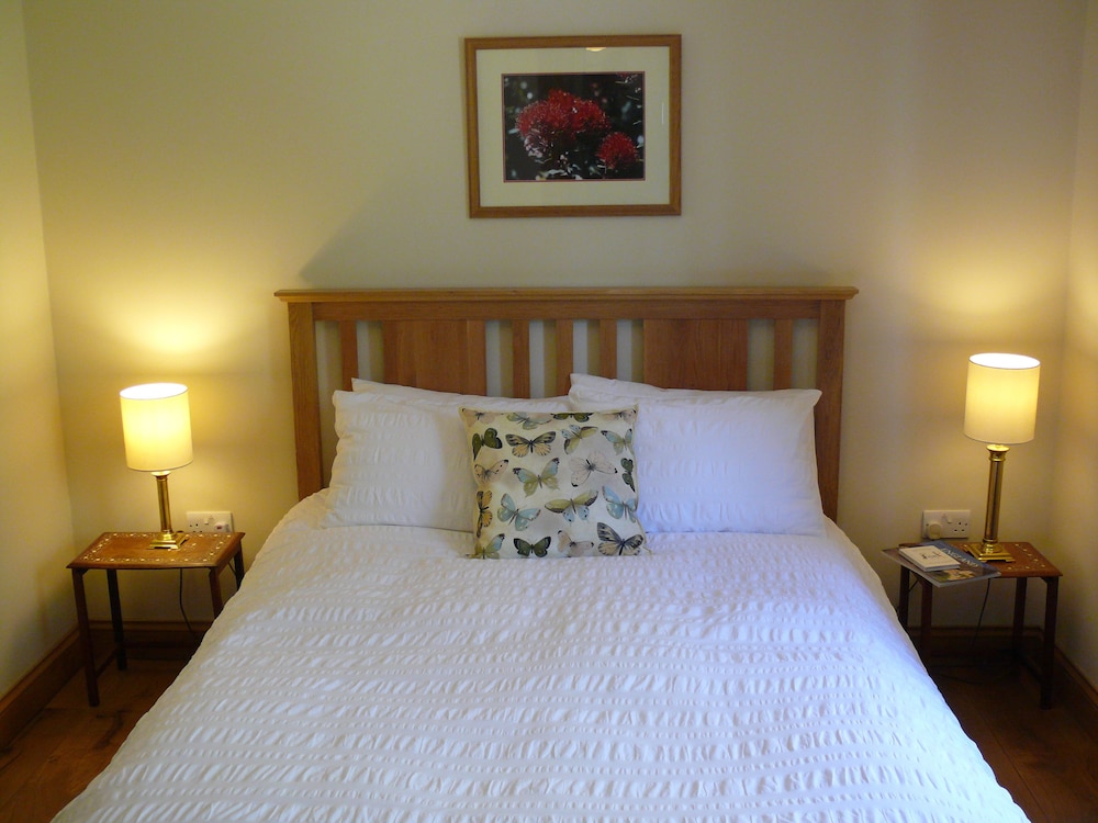 Superior Double Room, Ensuite, Courtyard View photo 3