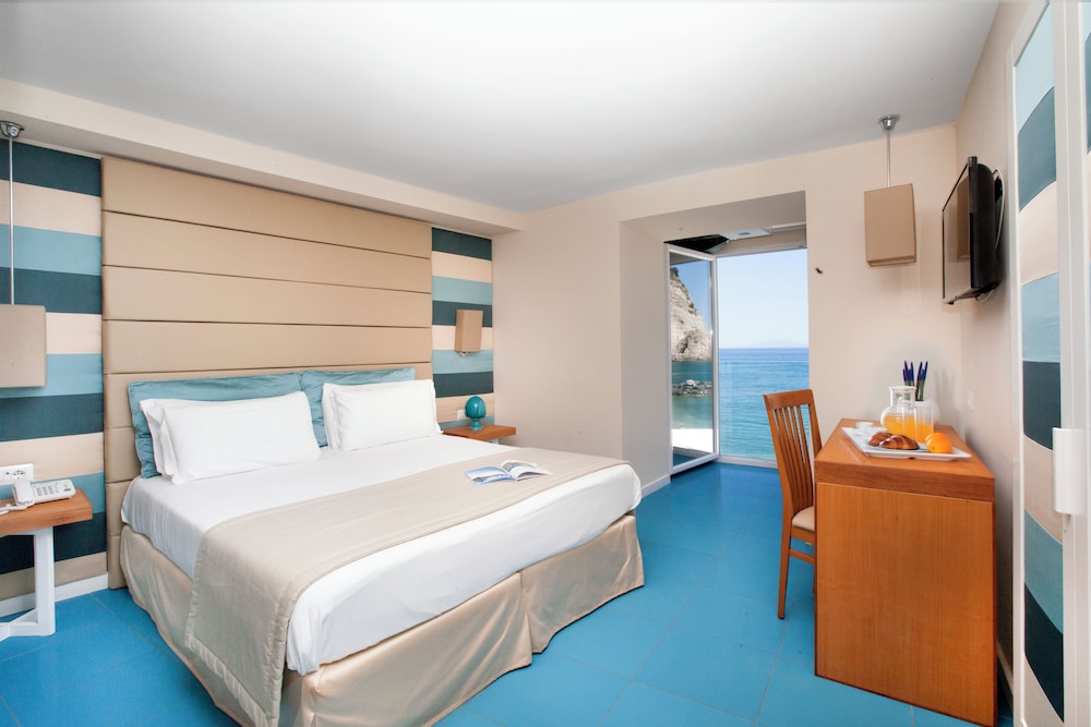 Standard Double Room, Sea View, Annex Building - Photo 2