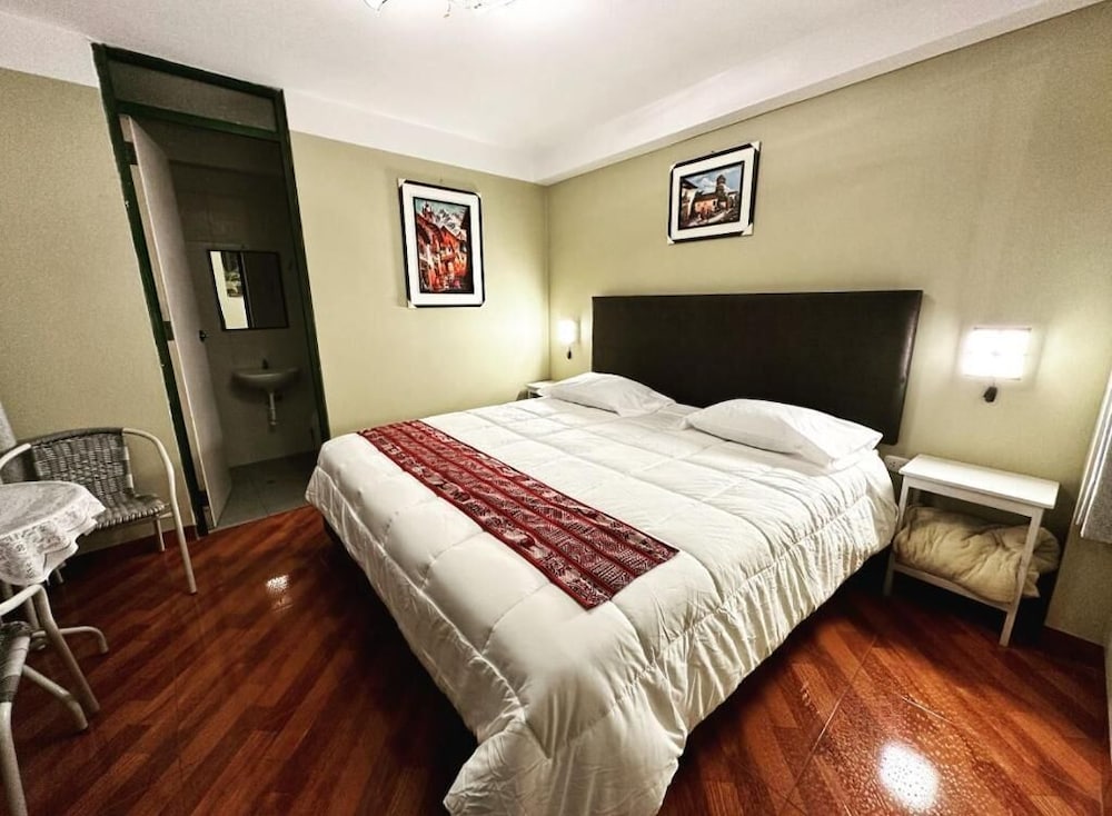 Premium Room, City View