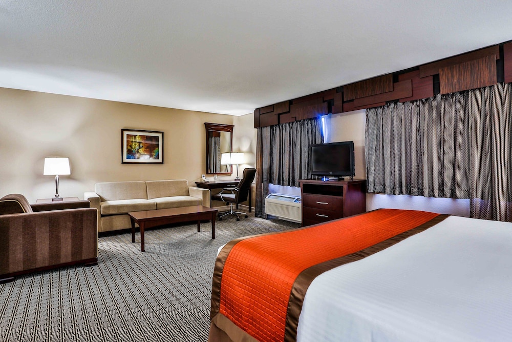 Executive Studio Suite