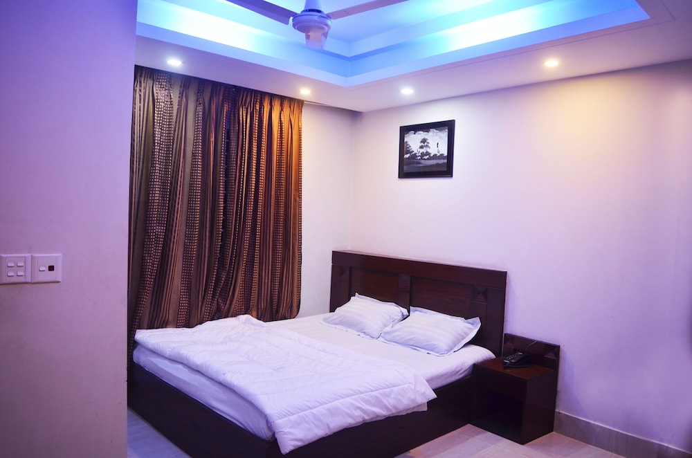 Standard Room photo 2
