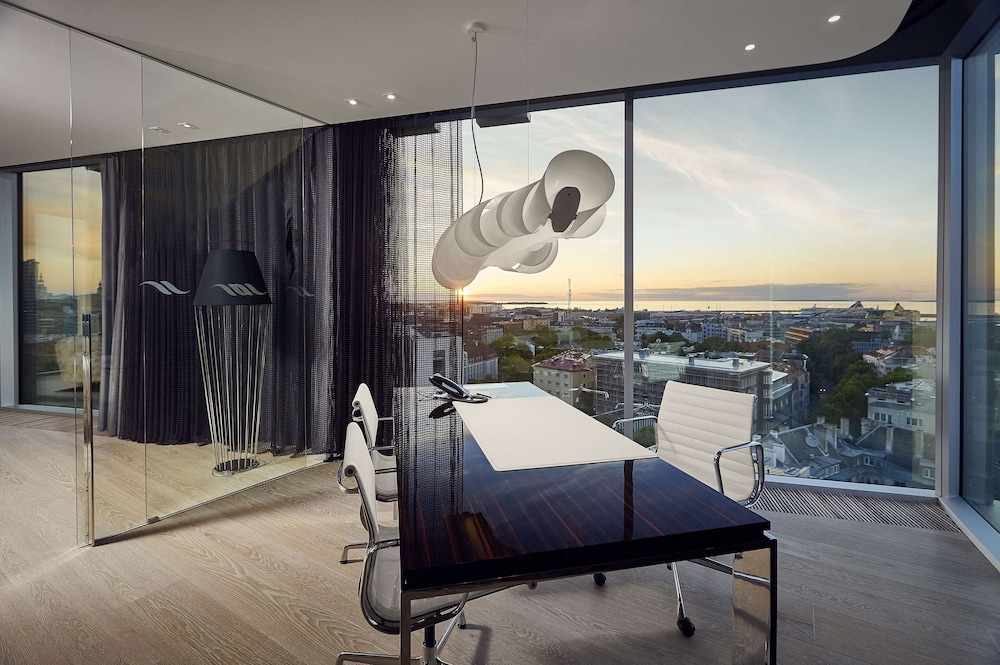 Presidential Suite photo 1