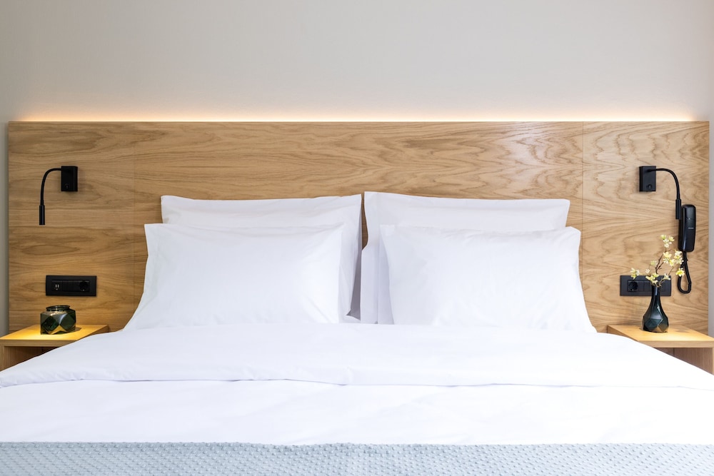 Basic Double or Twin Room photo 3