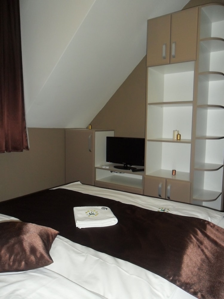 Exclusive Suite photo 2