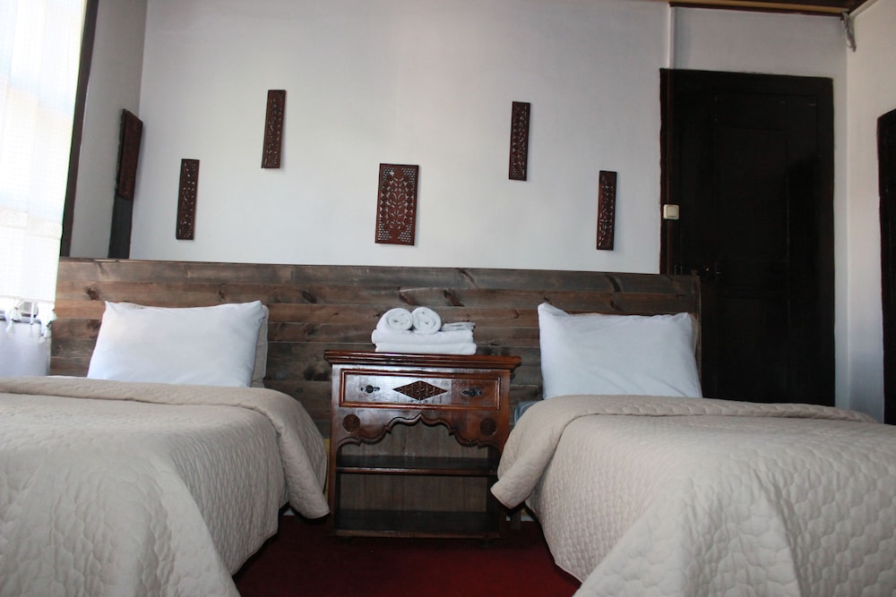 Deluxe Suite photo 3