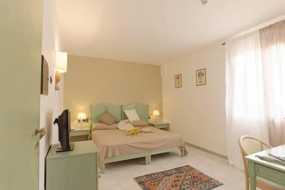 Superior Double Room photo 3
