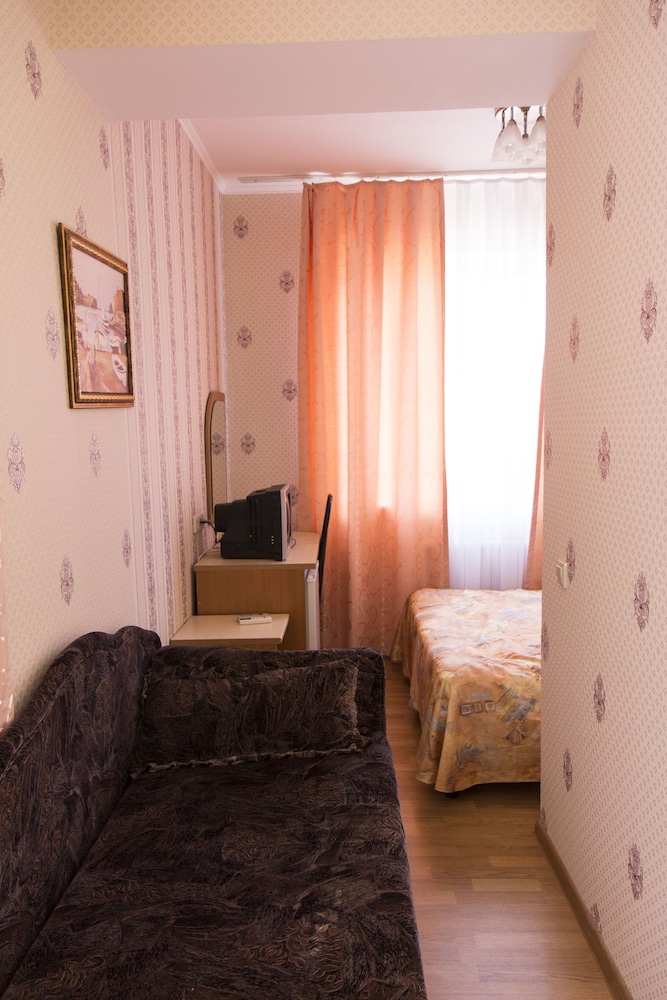 Family Double Room, 1 Bedroom photo 2