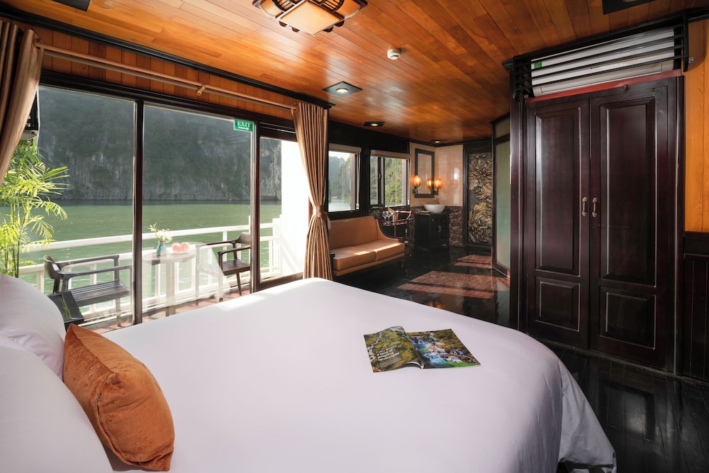 Presidential Suite photo 2