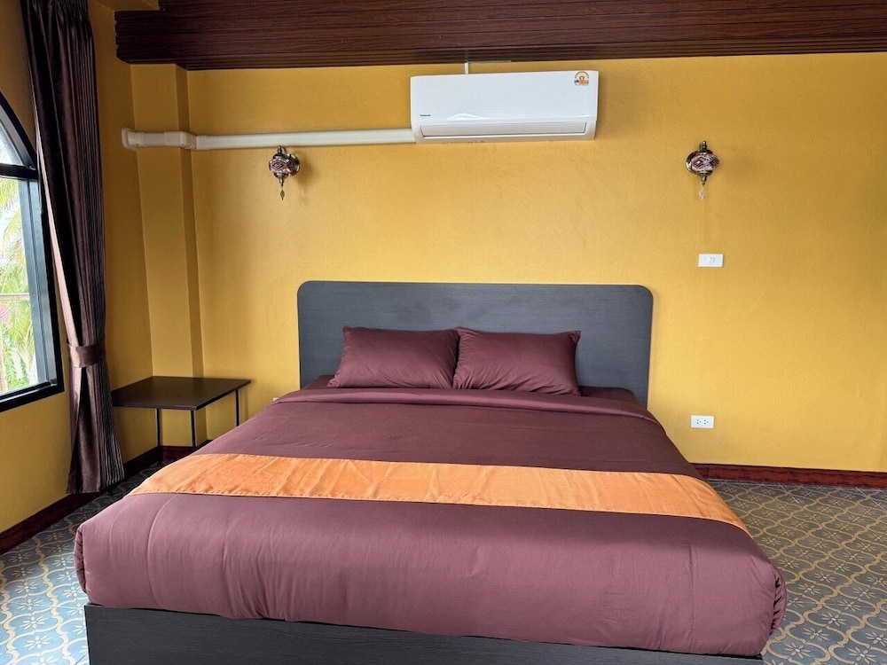Suite, 2 Bedrooms, Non Smoking photo 2