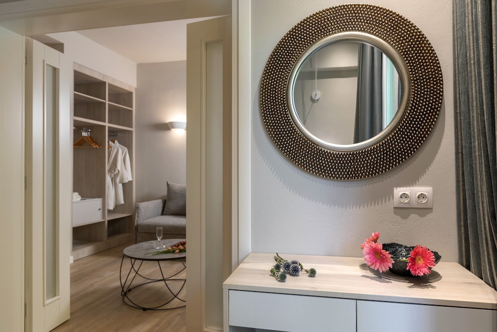Standard Suite photo 2
