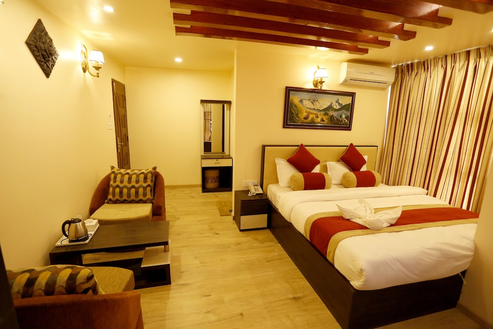 Deluxe Room - Photo 1