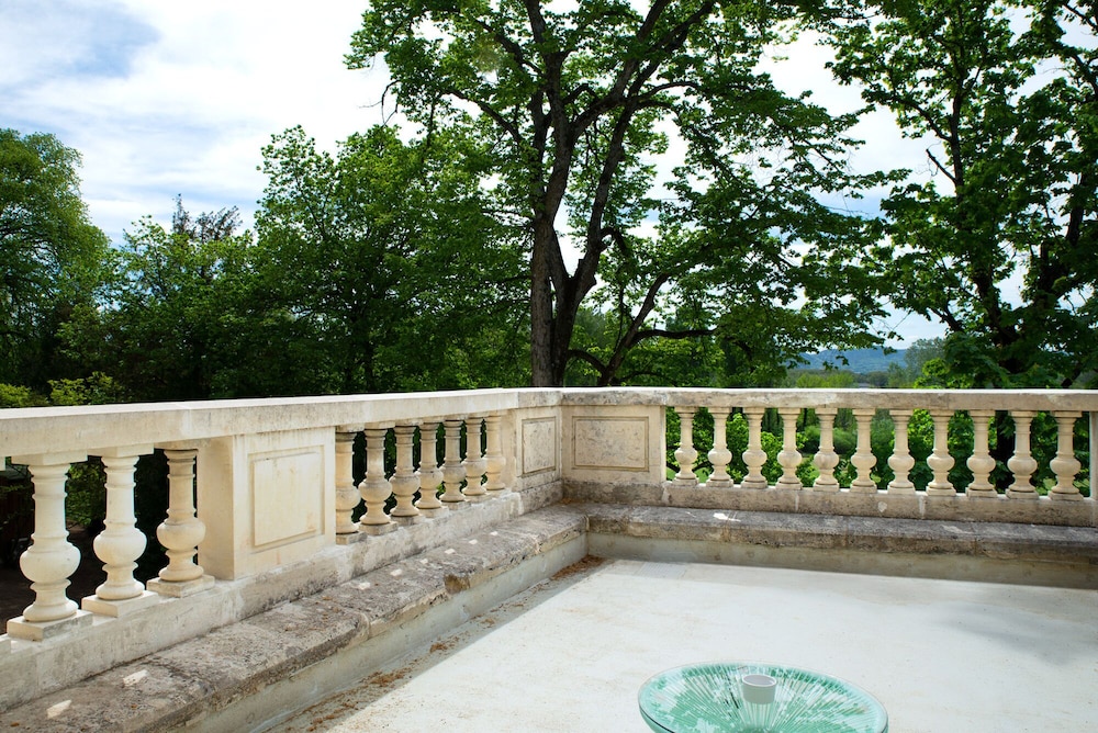 Room, Terrace (Victor Hugo) photo 3