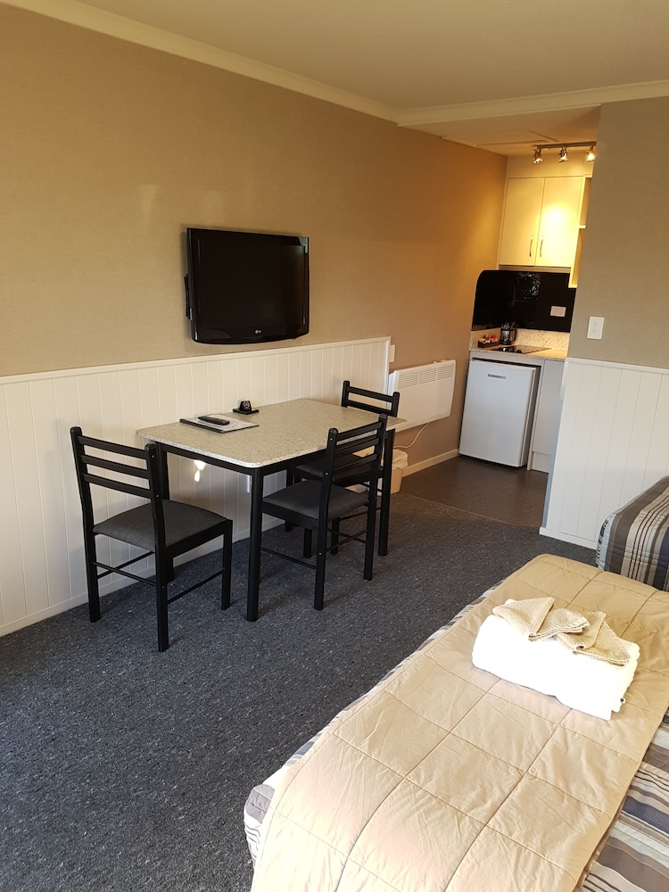 Self Contained Motel Unit photo 2