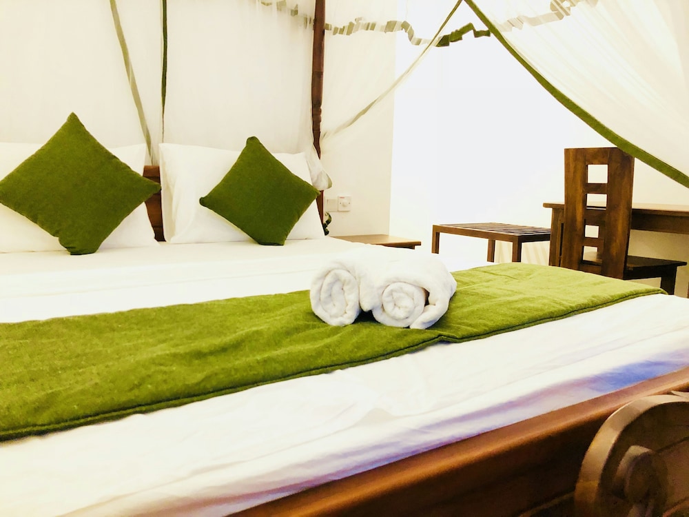 Deluxe Double Or Twin Room, 1 Bedroom, Sea View, Sea Facing photo 1