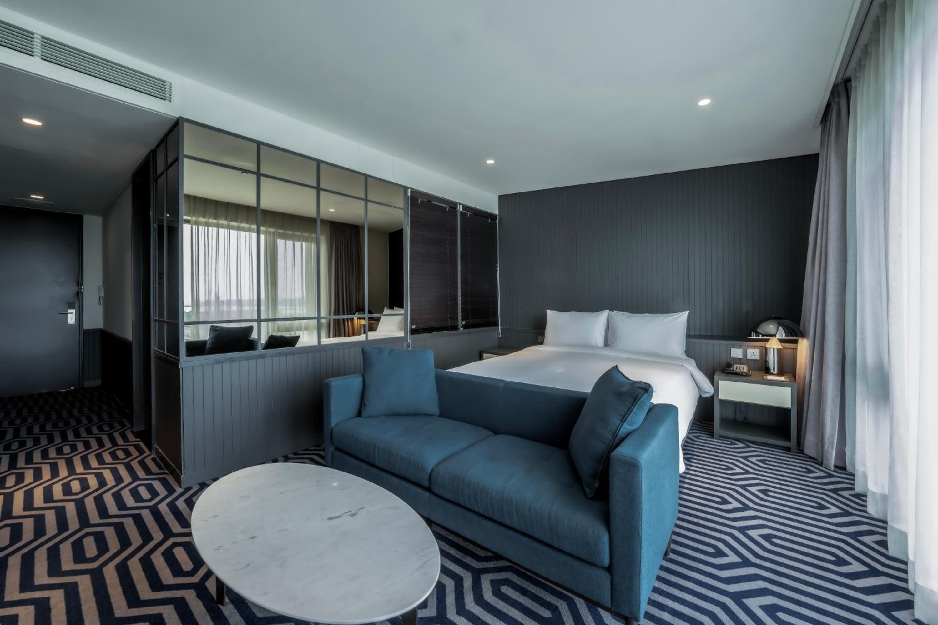 Corner Suite Double Room + Swimming Pool - Photo 1