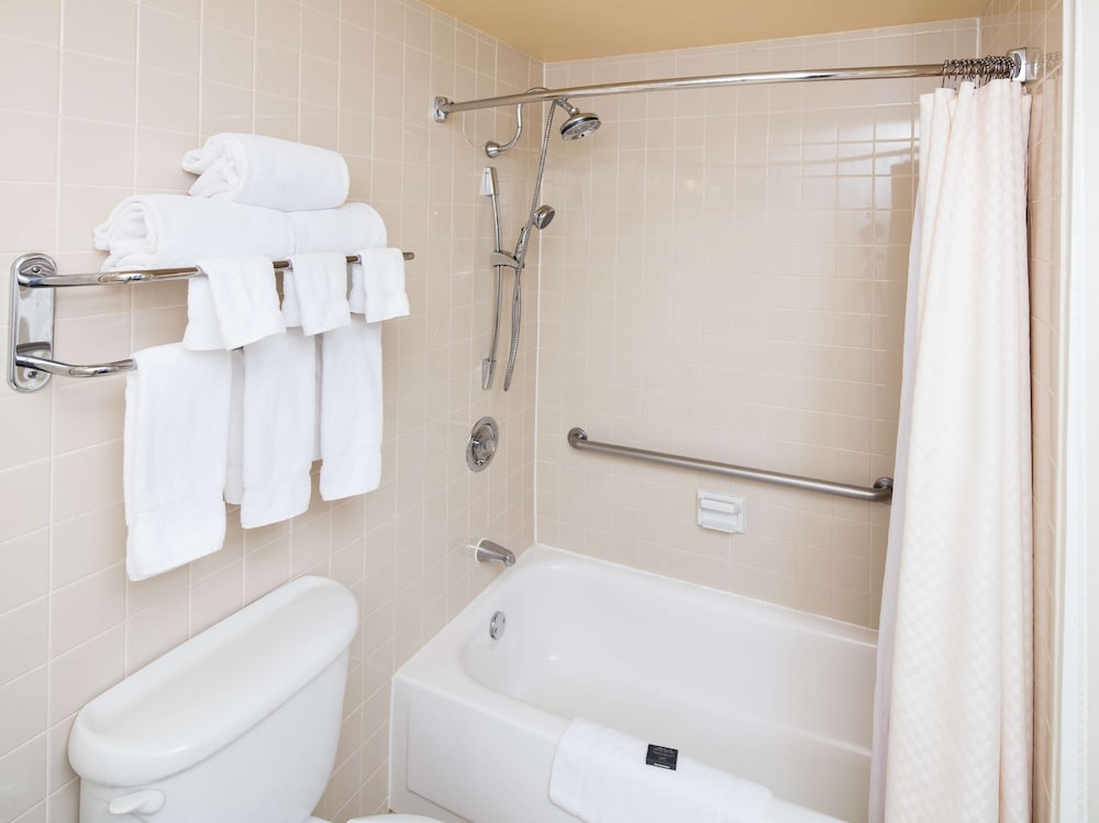 Premium Room, 2 Double Beds, Accessible photo 3