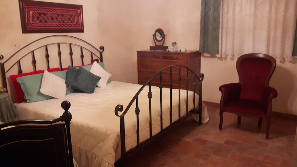Triple Room, Multiple Beds, Non Smoking