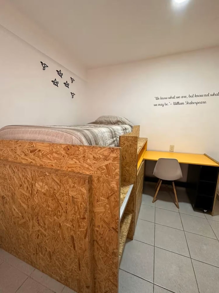 Economy Studio, 1 Twin Bed photo 1