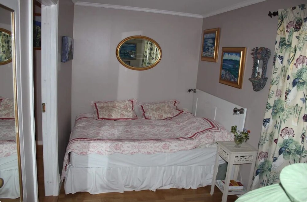 Apartment photo 1