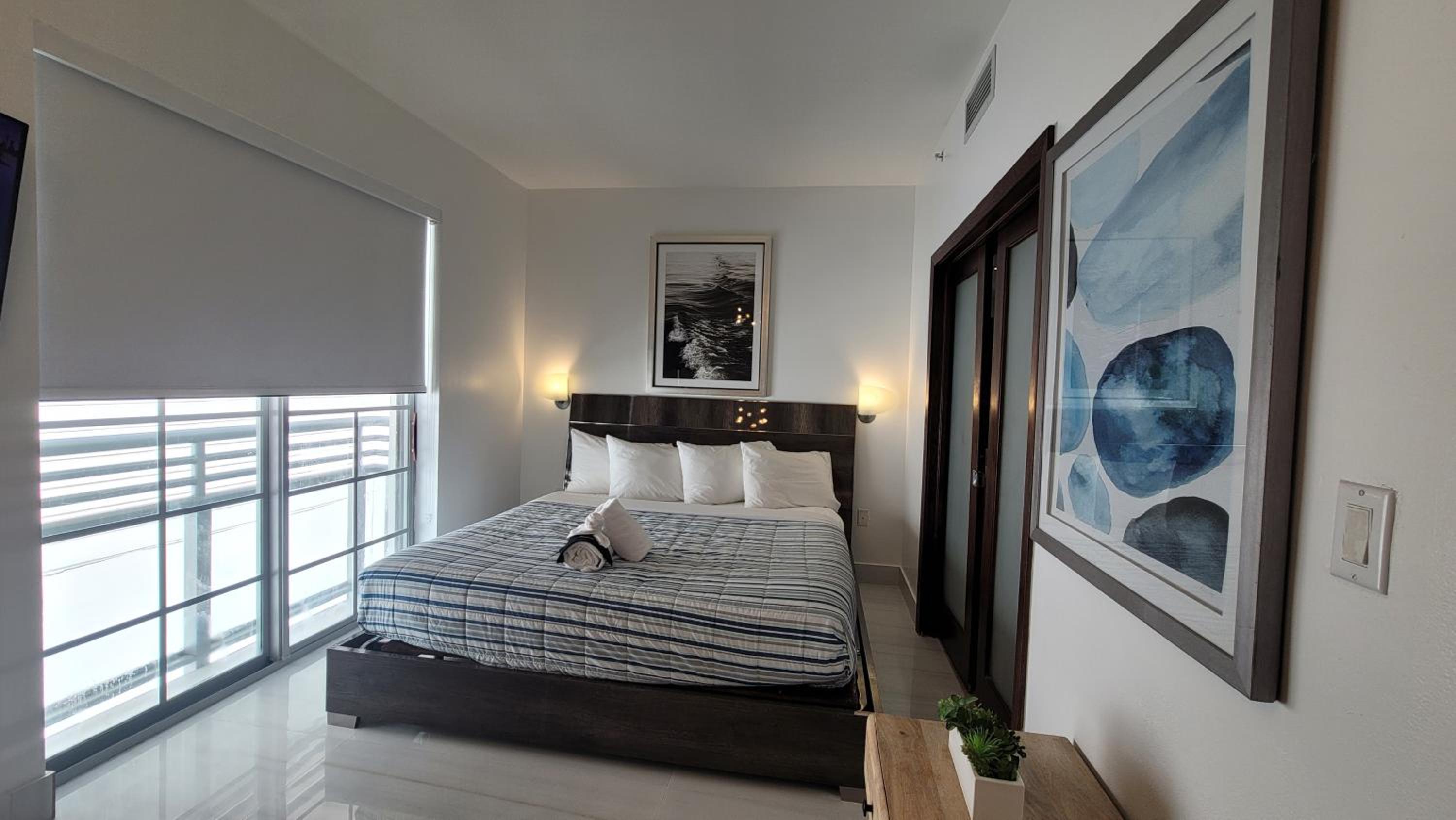 King Suite Deluxe - Unit B203