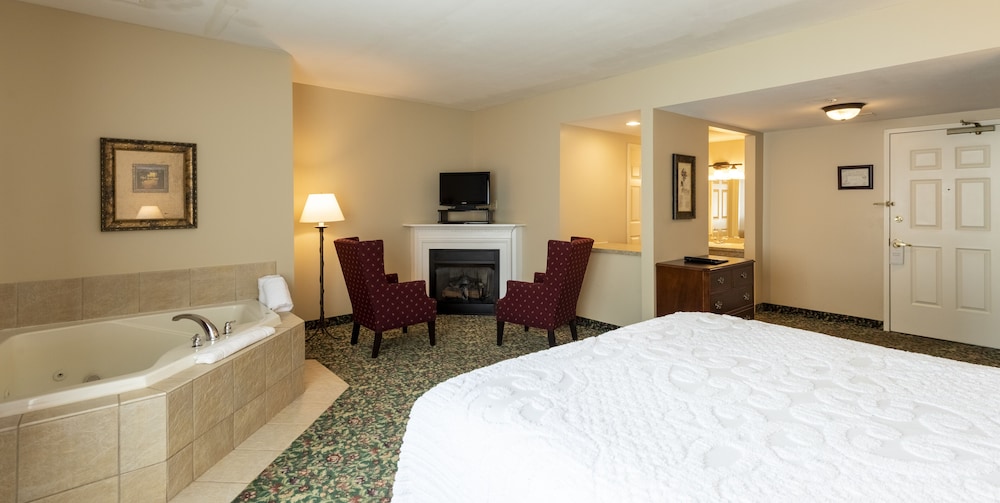Reserve Room