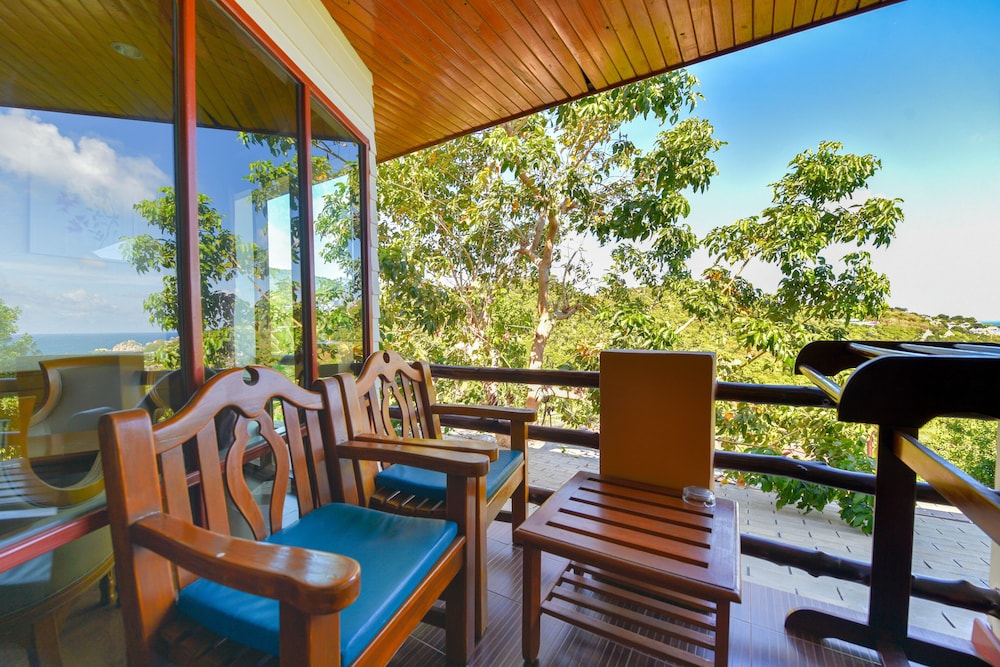 Grand Double or Twin Room, 1 Bedroom, Partial Ocean View photo 2