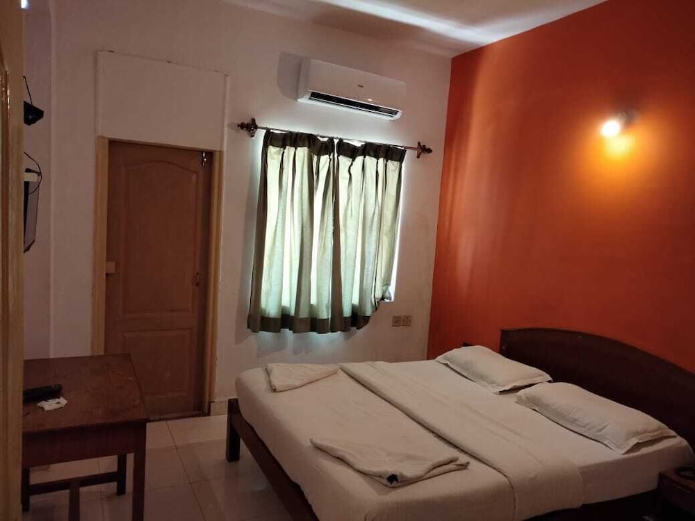 Standard Room photo 3