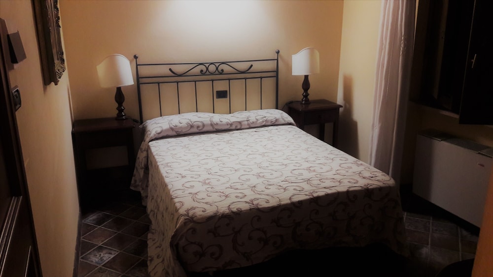 Premium Single Room photo 1