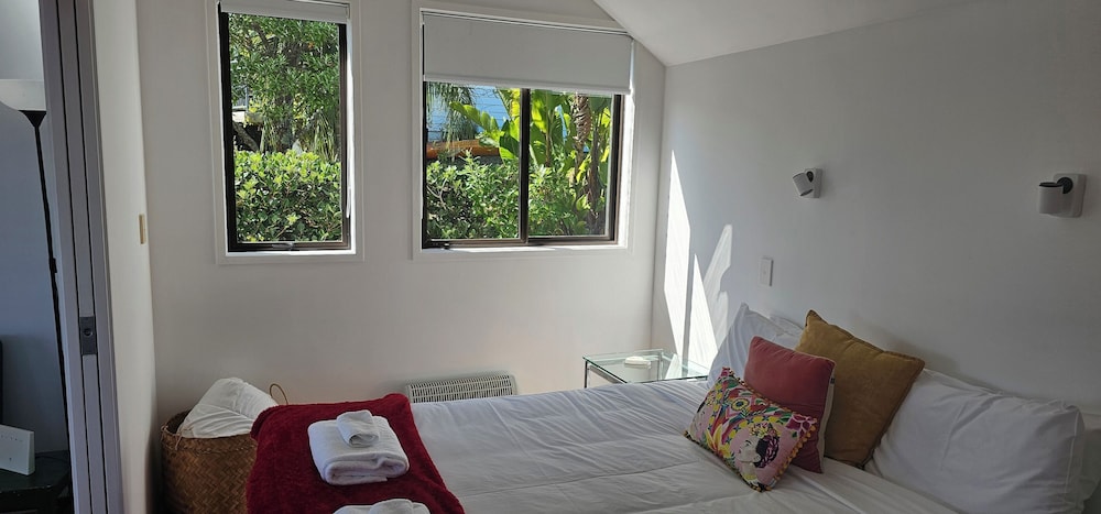 Classic Double Room, Ocean View photo 2
