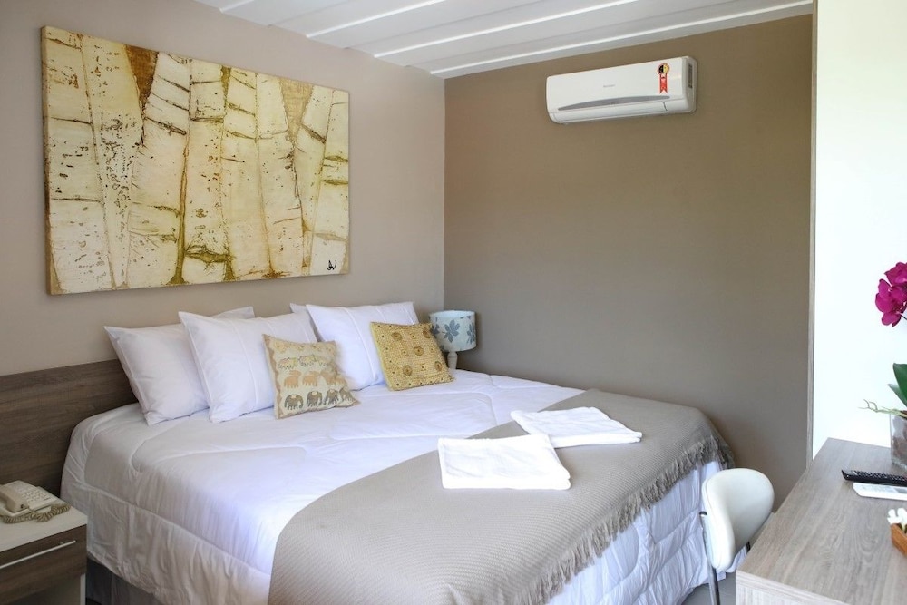 Superior Suite, 1 King Bed photo 1