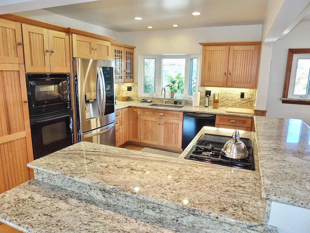 House, Multiple Beds, Pool Access, Pool View (The Belmont Beach Bungalow) photo 2