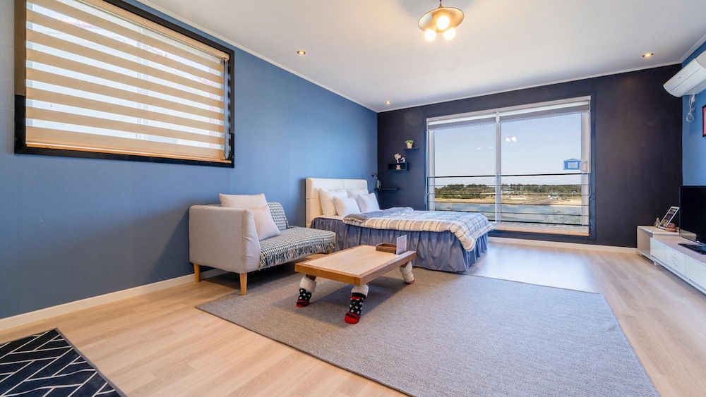 Basic Room, 1 Bedroom (303)