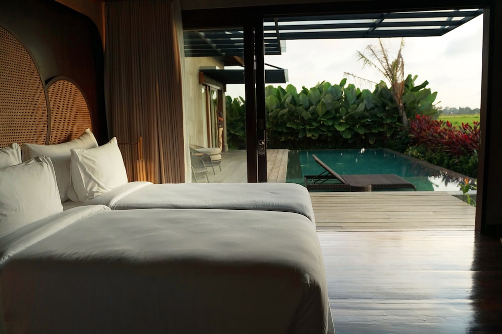 Two Bedroom Pool Villa - Photo 10